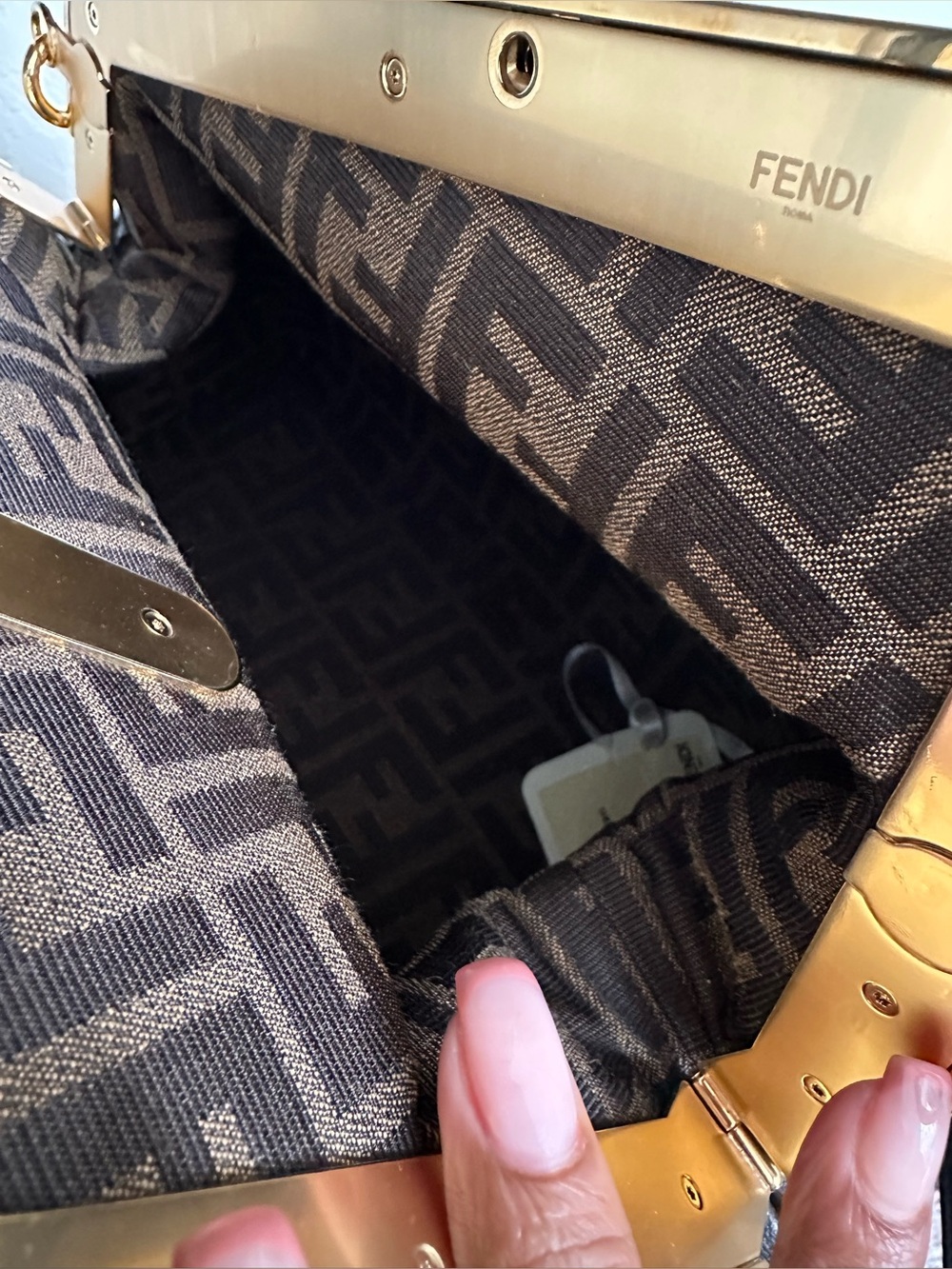 New FENDI First Nappa Medium Shoulder Bag - Picture 5 of 9